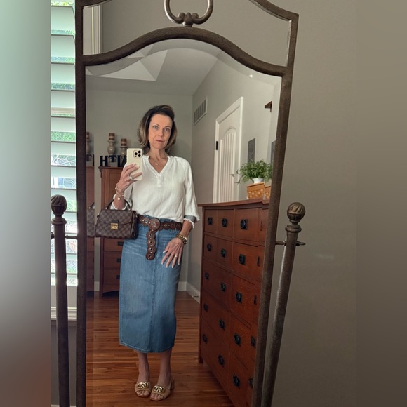 Lojoshopper - Join my Live Show! See you soon,
Lori!! - Picture 7 of 11